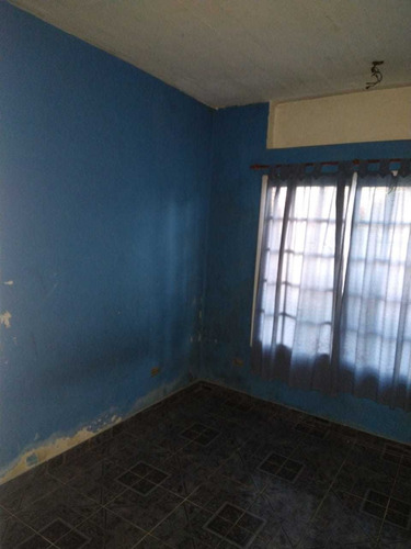 Casa De 2 Plantas En Venta