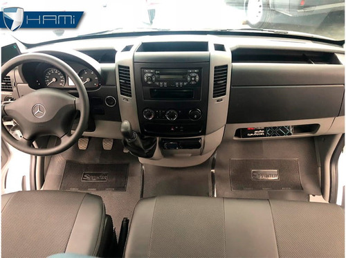 Mercedes-benz Sprinter 415 2.2 T.b. 2019 Furgao Curto