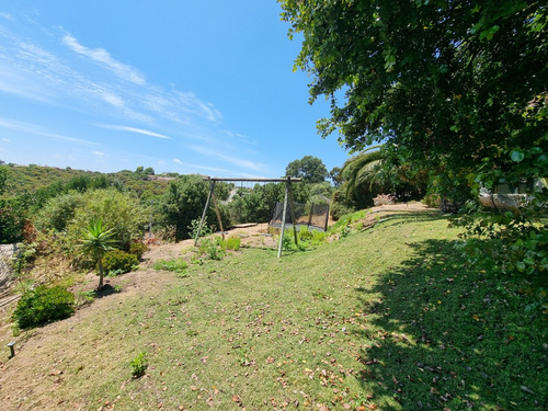 Preciosa Casa Estilo Colonial, Ubicada En Condominio Lomas D