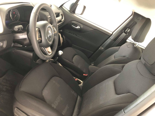 Jeep Renegade 1.8 Sport Manual #11