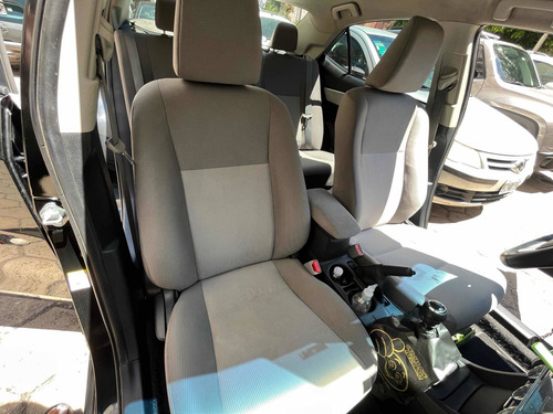 Imagen 7 de 11 de Toyota Corolla 2017 1.8 Xli Cvt 140cv