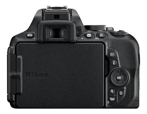 Nikon Kit D5600 + lente 18-140mm VR DSLR color negro
