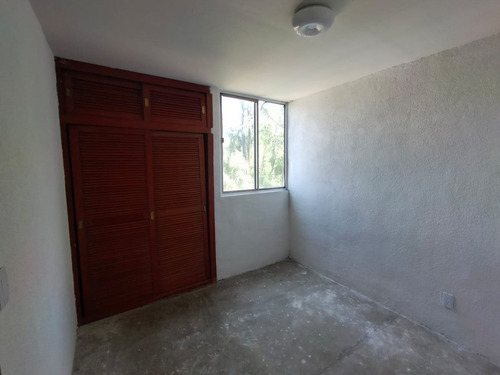 Imagen 5 de 10 de Venta Departamento En Fraccionamiento Lomas Verdes, Naucalpa