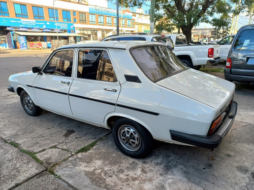 Imagen 4 de 14 de Renault R12 1.4 Tl 1988