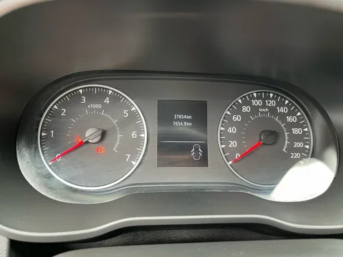 Renault Duster 1.3 Intense Cvt