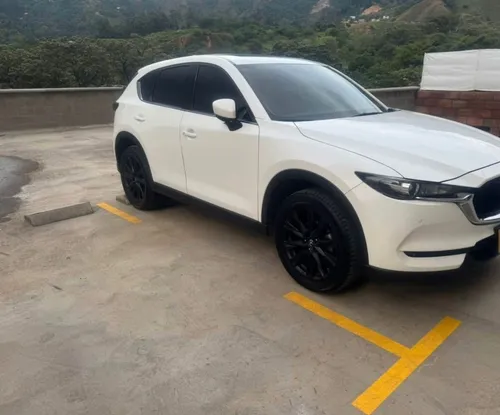 Mazda CX-5 2.5 Grand Touring Station Wagon 4x4