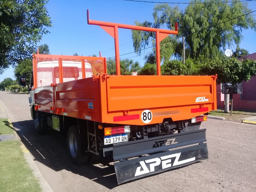 Imagen 19 de 25 de Carrocerias Nuevas Cerealera Todo Puertas B. Volcables Sider