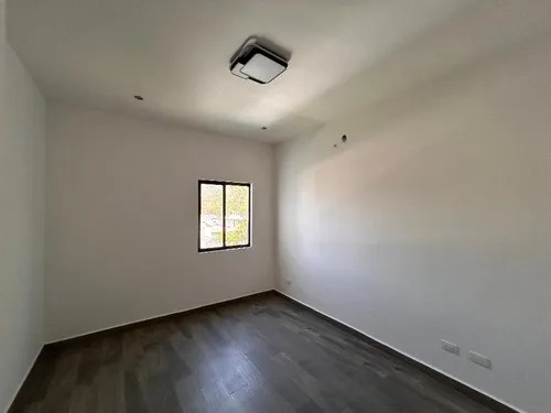 Casa En Venta En Colonia Condado De Asturias, Santiago, Nuevo León