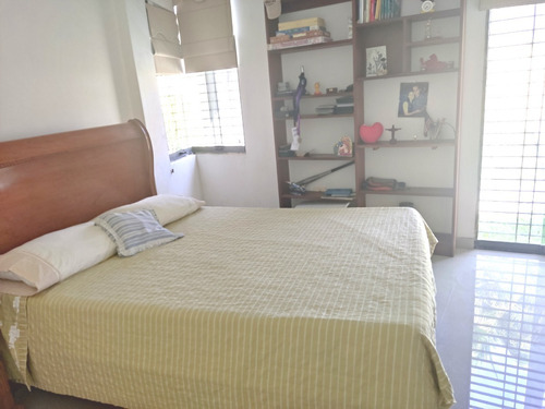 Imagen 10 de 19 de Rentahouse Celeste Núñez 04244475408 Cod 2210667