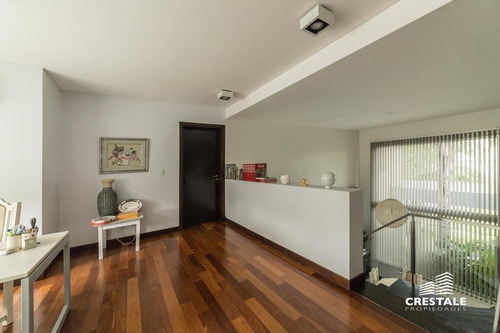 Imagen 21 de 30 de Importante Casa 2 Plantas. 3 Dormitorios En Venta. Piscina, Parque - Cadaques (funes Hills)