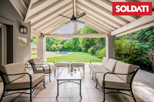 Highland Park Cc, Alberti, Venta De Casa Lote 2800 Metros