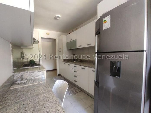 Apartamento Tipo Club En Venta En La Boyera Iq25-4550