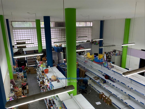 Excelente Local De 774m2 A Metros De Gral Flores