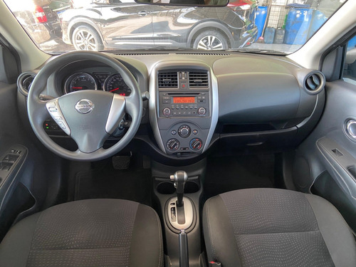 Nissan Versa 1.6 16V FLEXSTART SV 4P XTRONIC