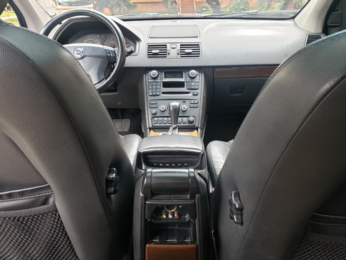 Imagen 11 de 12 de Volvo Xc90 2.5t