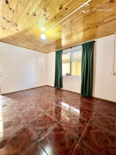 Casa En Venta De 3d - 1b En San Felipe
