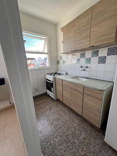 Departamento En Venta Un Ambiente, Zona Centro.centro Mar Dle Plata