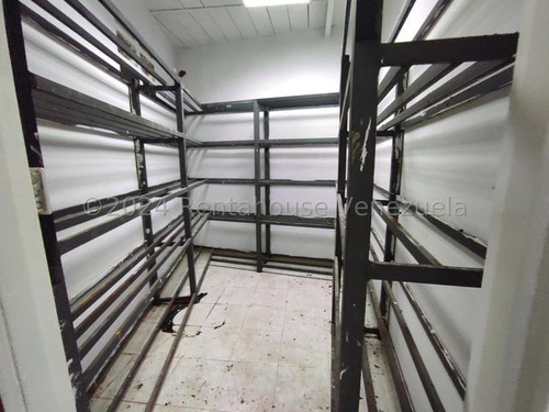 Galpón En Venta Urb Miranda Ia25-316257