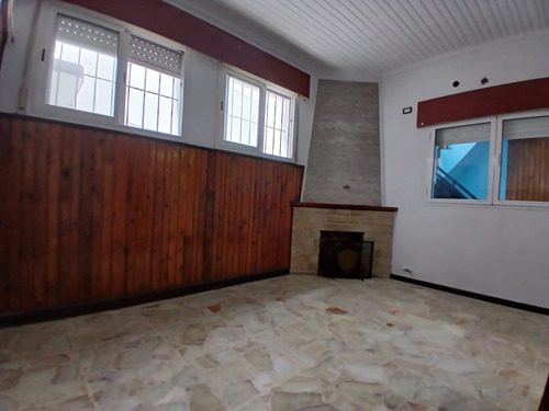 Alquiler - Ph 3 Amb Con Patio Y Terraza - Marco Polo 4520 - Caseros