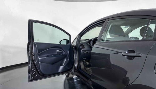 Imagen 13 de 15 de 103535 - Kia Kia Rio Sedan 2017 Con Garantía