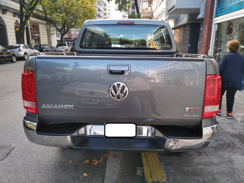 Volkswagen Amarok 2.0l Tdi 180 Cv 4x2 Pick Up Doble Cabina