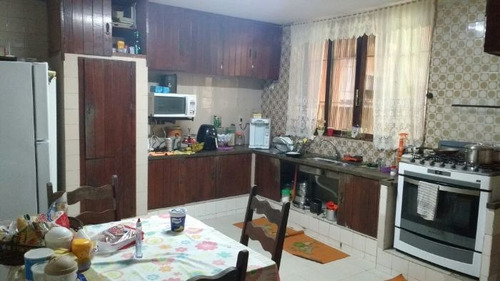 Casa De Condomínio À Venda Na Rua Collins, Jacarepaguá, Rio De Janeiro - Rj - Liv-12225
