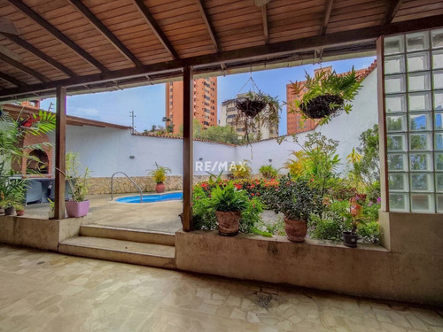 Imagen 18 de 23 de Exclusiva Casa Con Piso De Mármol En La Trigaleña, Daniela J.