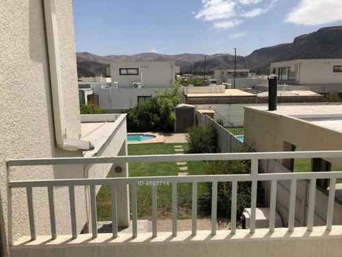 Casa Condominio Consolicdado En Santa Elena