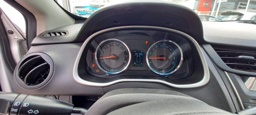 Imagen 6 de 15 de Chevrolet Aveo Std 2019