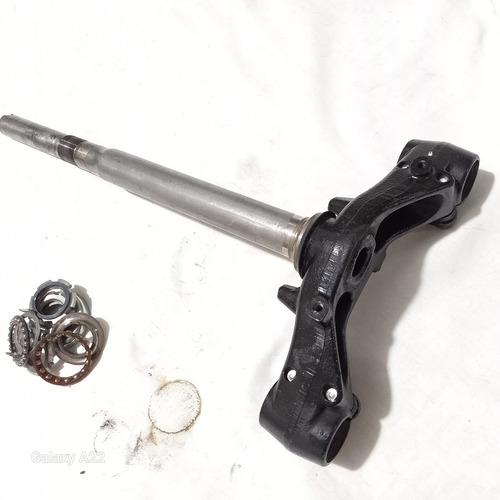 Mesa Inferior Coluna De Direção Yamaha Nmax 160 2016 2020 (Usado)