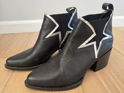 Sibyl Vane Botas Negras De Cuero Taco Ancho Impecables Nro40 (Usado)