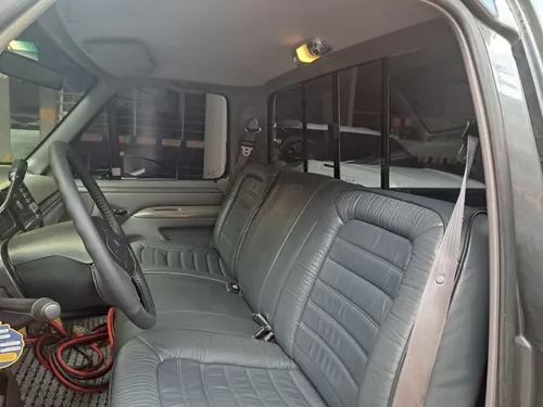 Ford F-150 5.0 Xlt Flare Side
