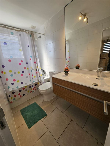 Casa En Venta De 3 Dorm. En Maipú