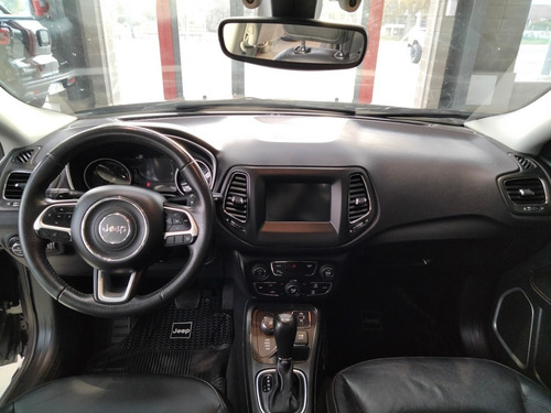 Imagen 8 de 10 de Jeep Compass 2.4 4x4 Longitude Plus 2018