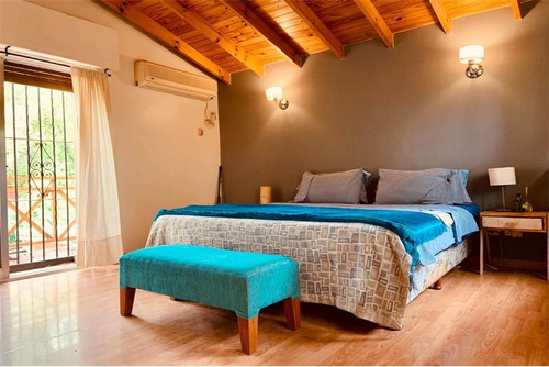 Venta Espectacular Casa 300m2 Parque Pileta