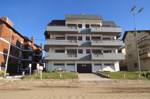 Imagen 2 de 23 de Departamento 3 Ambientes Pinamar Frente Al Mar 2 Baños Terraza Propia
