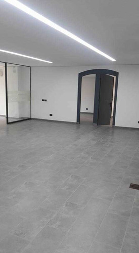 Amplia, Jardín Propio, 1er Piso