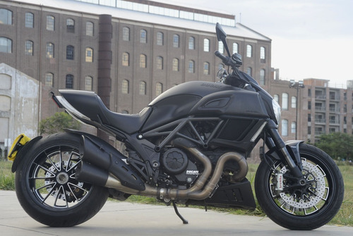 Imagen 9 de 10 de Ducati Diavel Dark