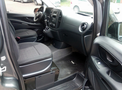Mercedes Benz Vito