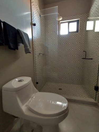Imagen 18 de 27 de Casa Residencial En Privada A Unos Minutos De Zona Plateada En Pachuca Hgo Y A1:15 De Cdmx