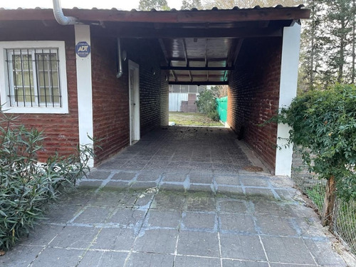 Imagen 4 de 17 de Casa Tres Dormitorios Con Piscina