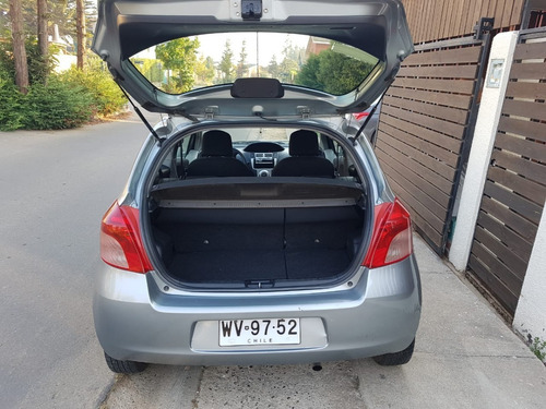 Toyota Yaris Xli Sport 1.3 2007. ¡super Económico!