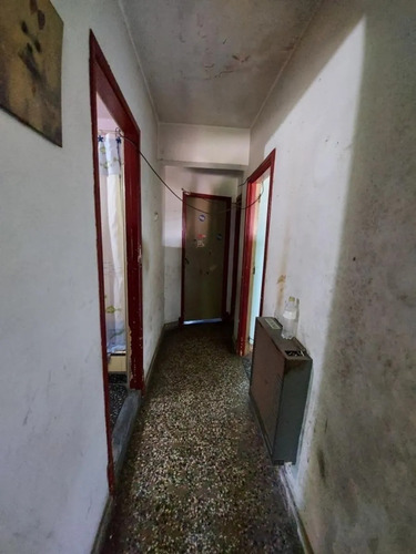 Imagen 11 de 18 de Casa De 4 Ambientes C/ 2 Locales Al Frente - Moron Sur