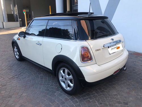Imagen 5 de 11 de Mini Cooper 2010 1.6 Pepper Manual