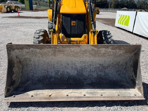 Retroexcavadora Jcb 3cx 2021 Kit Para Martillo Tracción 4x4
