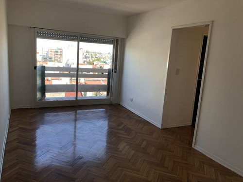 Departamento En Venta En Mataderos