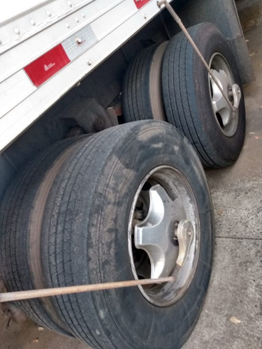 Imagem 8 de 14 de Mb Atego 1518 6x2 Com Baú 8,50 Mt
