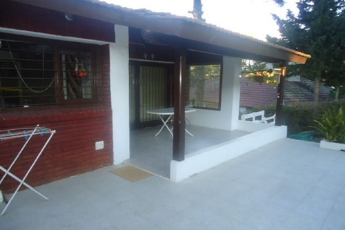 Imagen 27 de 30 de Excelente Propiedad Construida Sobre Un Lote De 1500m2 Cuenta Con Todos Los Servicios