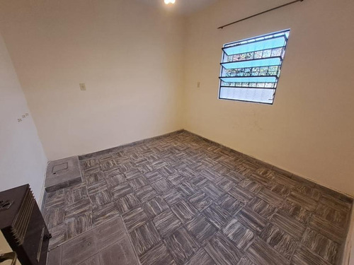 Imagen 9 de 13 de Casa En Venta En Castelar Sur