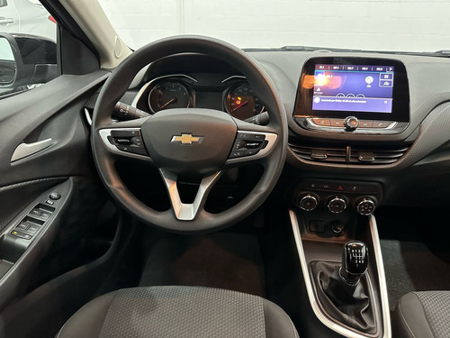 Chevrolet Onix plus 1.0 Lt 4p
